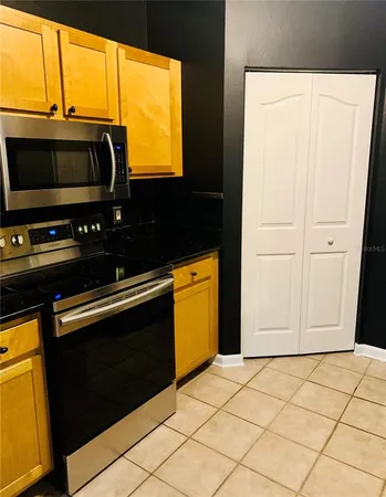 $2,200 | 4207 South Dale Mabry Highway, Unit 2301, Tampa, FL 33611