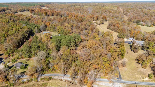 $129,999 | 1317 Shawnettee Road, Collinwood, TN 38450