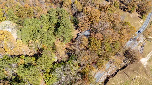 $129,999 | 1317 Shawnettee Road, Collinwood, TN 38450