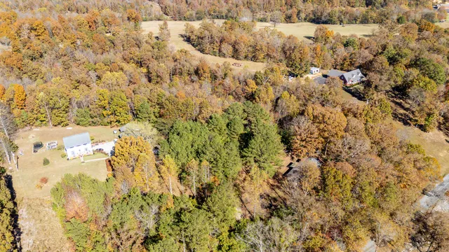 $129,999 | 1317 Shawnettee Road, Collinwood, TN 38450