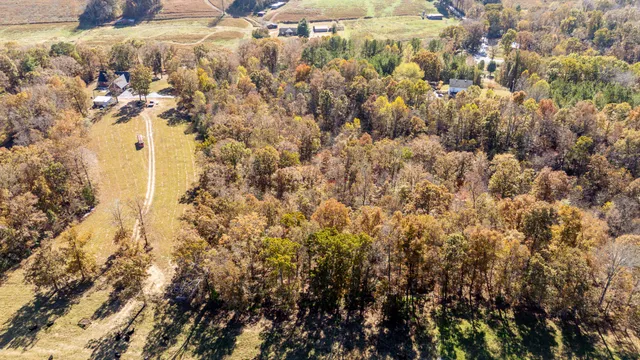 $129,999 | 1317 Shawnettee Road, Collinwood, TN 38450