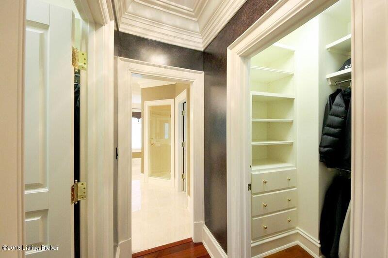 9811 Covered Bridge Road Prospect, KY 40059 - Photo 45 of 74 MASTER SUITE JUNIOR WALK IN CLOSET