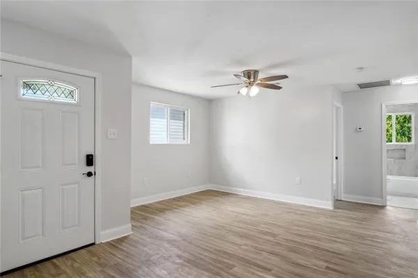 $1,975 | 1318 South Salcedo Street, Unit 202, New Orleans, LA 70125