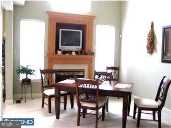 73 Chapel Hill Road Mount Laurel, NJ 08054 - Photo 3 of 12