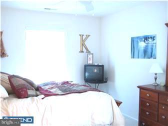 73 Chapel Hill Road Mount Laurel, NJ 08054 - Photo 8 of 12