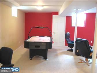 73 Chapel Hill Road Mount Laurel, NJ 08054 - Photo 10 of 12