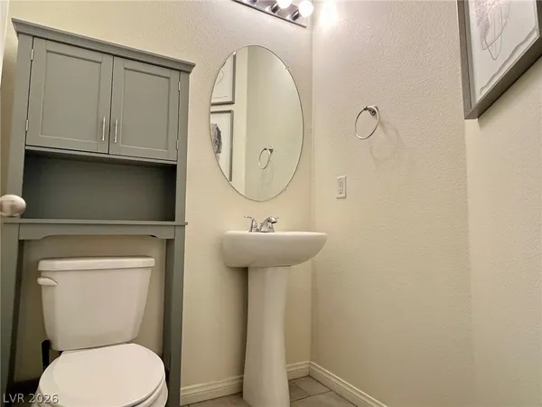 $2,350 | 371 Andy Wheeler Drive, Henderson, NV 89011