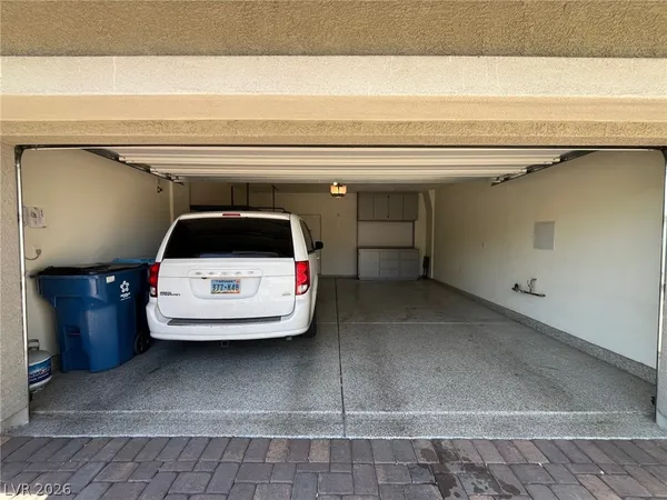 $2,350 | 371 Andy Wheeler Drive, Henderson, NV 89011