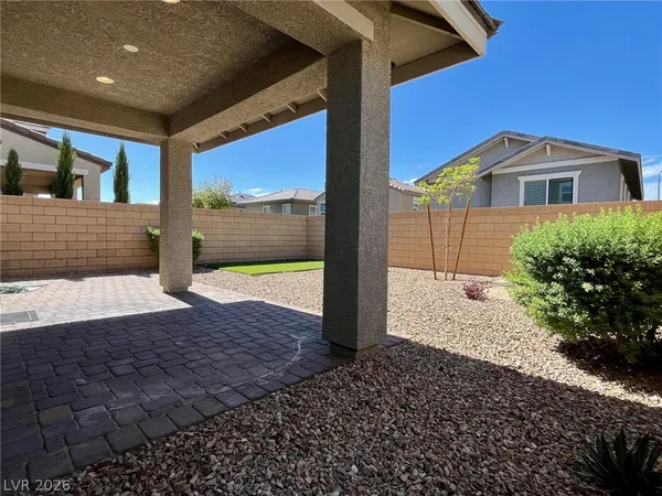 $2,350 | 371 Andy Wheeler Drive, Henderson, NV 89011