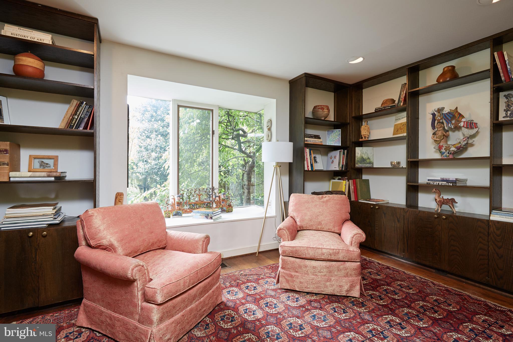 3033 West Ln Keys Northwest Washington, DC 20007 - Photo 15 of 30 a living room with furniture and a window