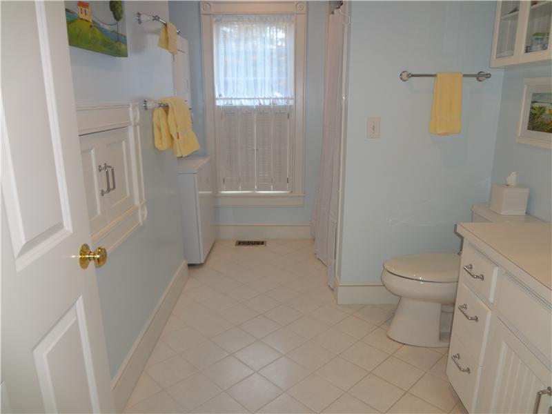 70 Cross Hill Road Cape Elizabeth, ME 04107 - Photo 16 of 35 Master Bath/Spa.