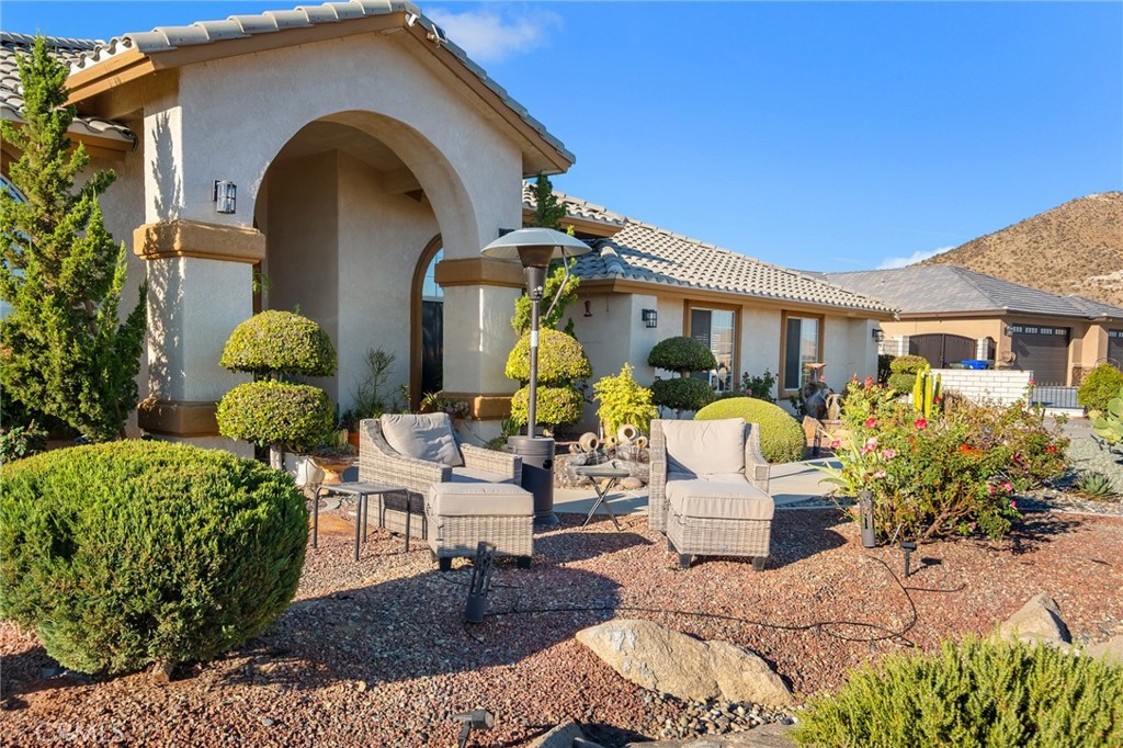 17846 Ohna Road Apple Valley, CA 92307 - Photo 2 of 51 Gallery Image 2