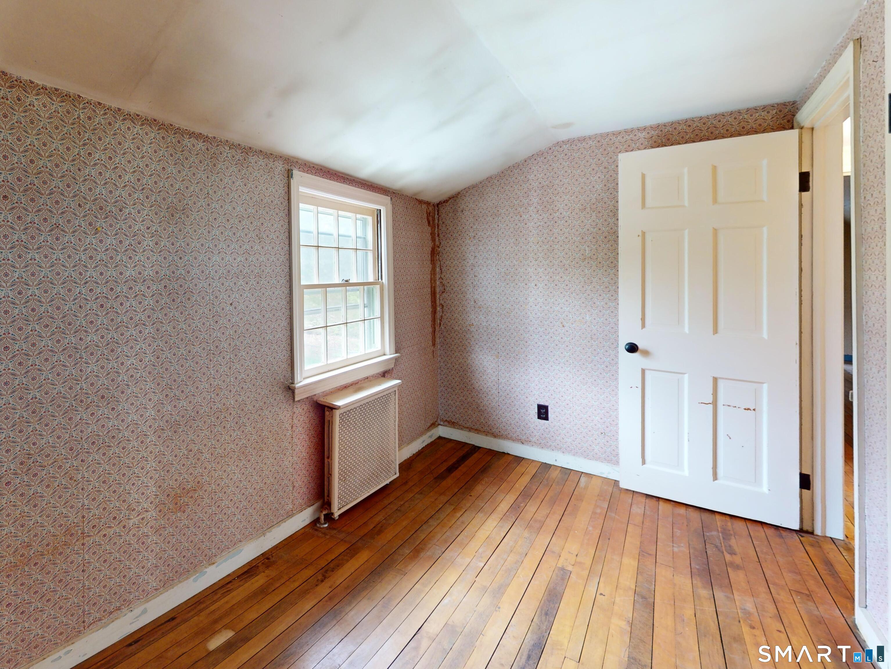 240 Great Neck Road Waterford, CT 06385 - Photo 19 of 34