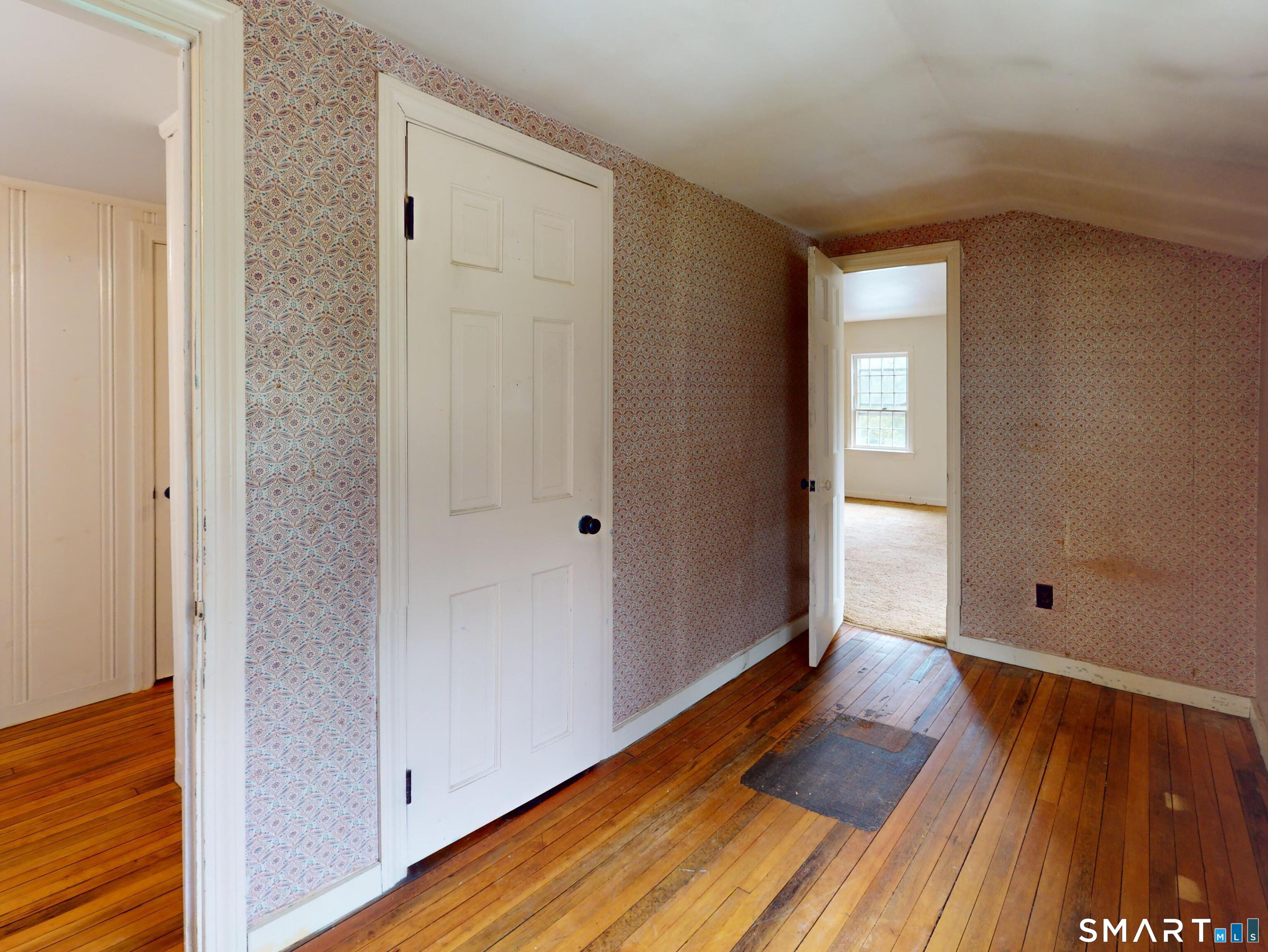 240 Great Neck Road Waterford, CT 06385 - Photo 20 of 34