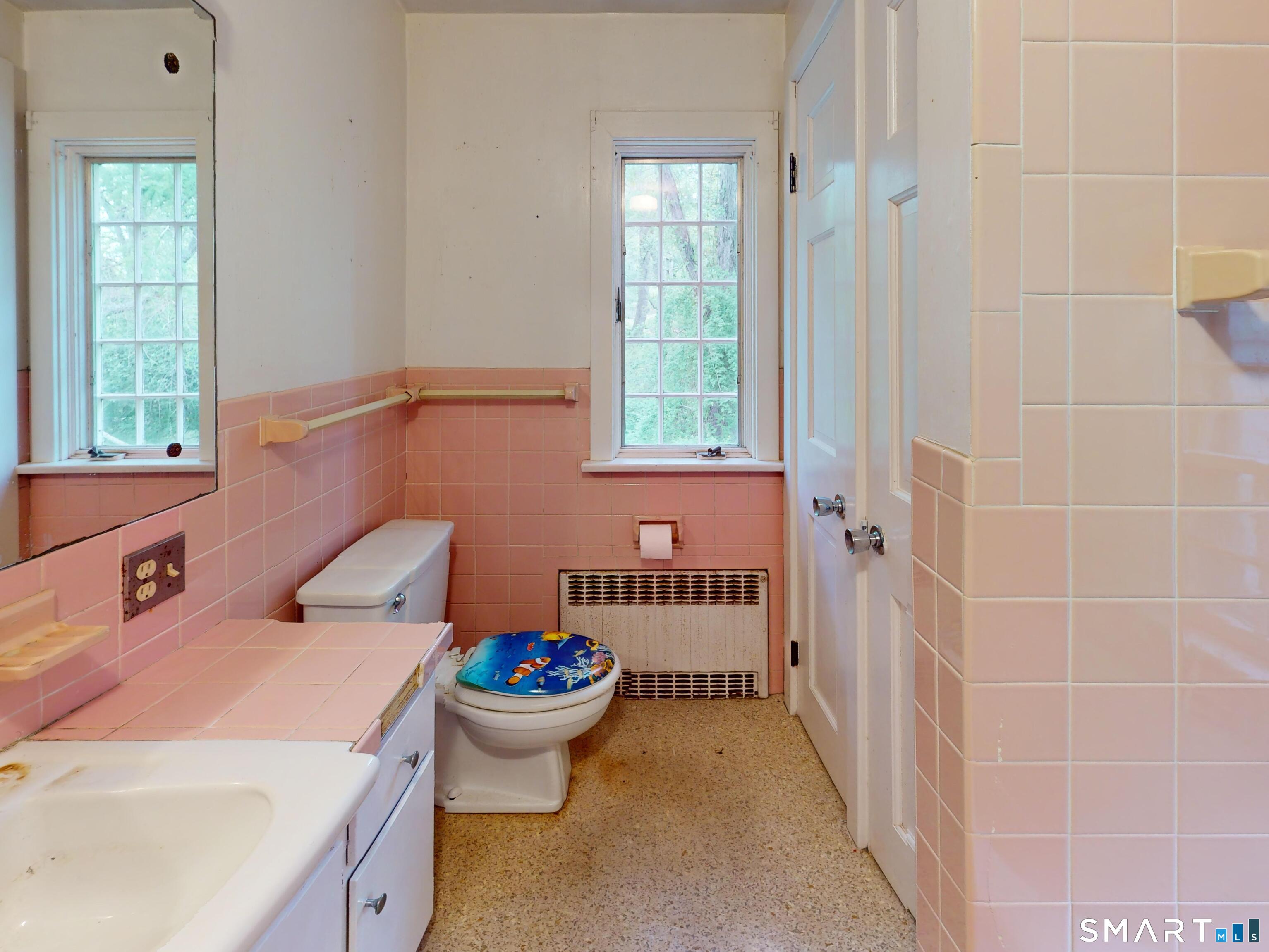 240 Great Neck Road Waterford, CT 06385 - Photo 27 of 34