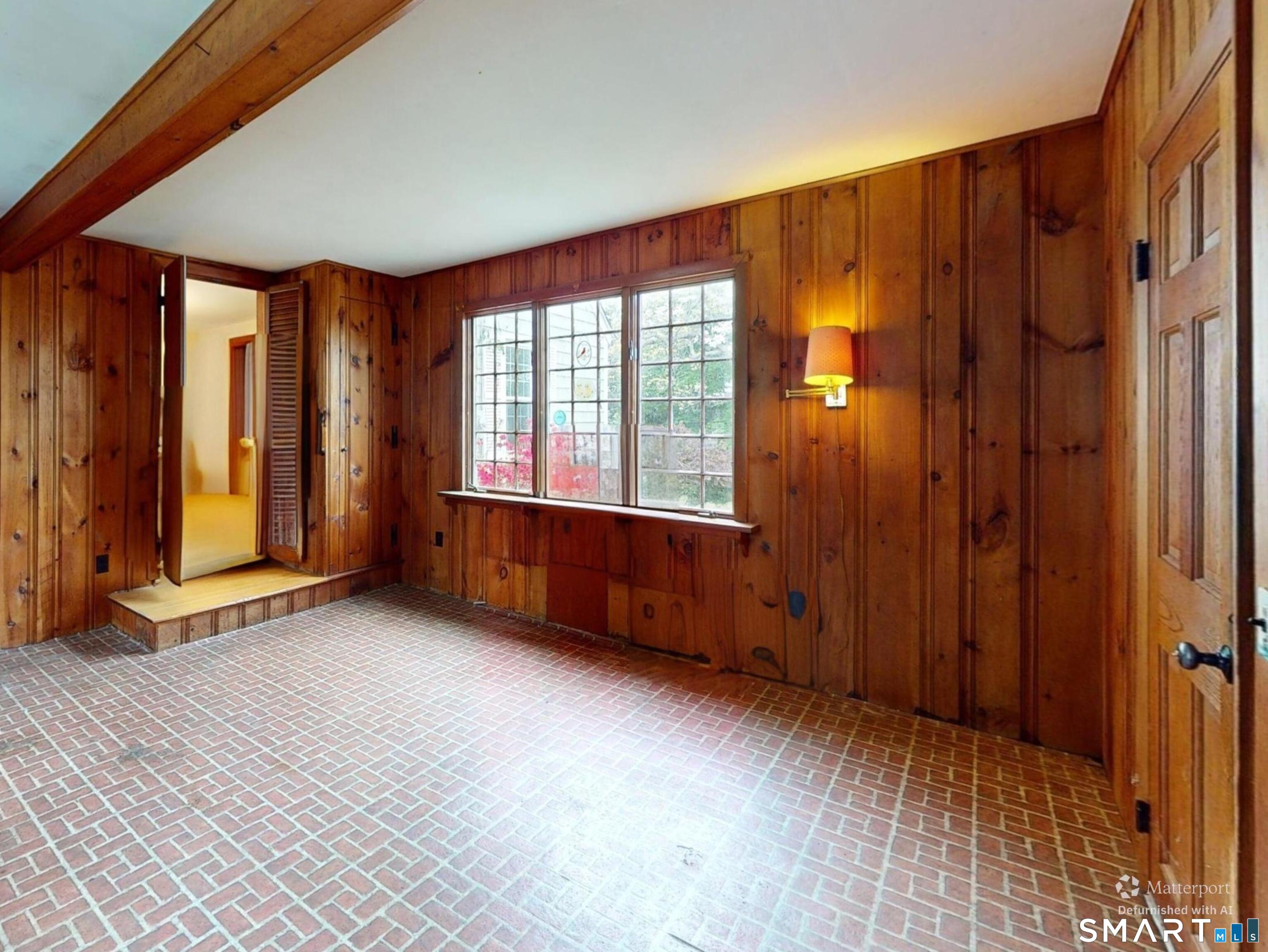 240 Great Neck Road Waterford, CT 06385 - Photo 10 of 34