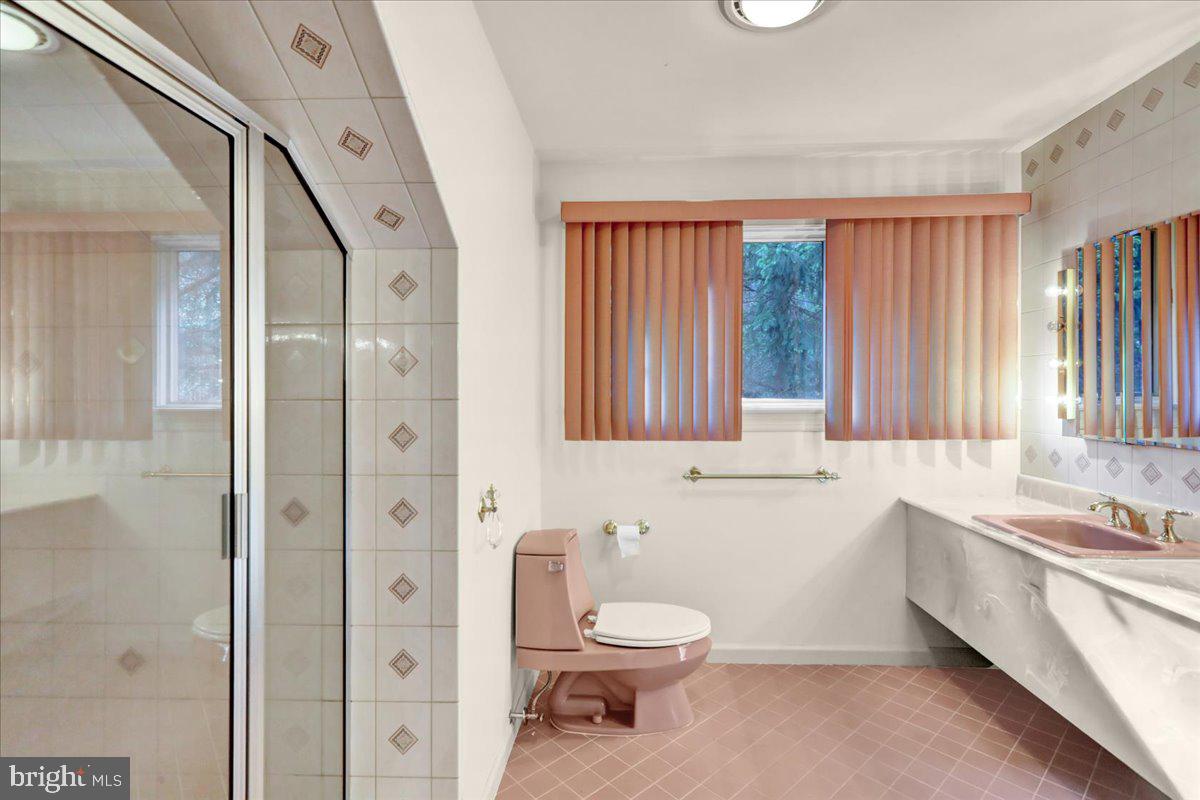 34 Hessian Boulevard Reading, PA 19607 - Photo 45 of 69 a bathroom with a toilet sink and shower