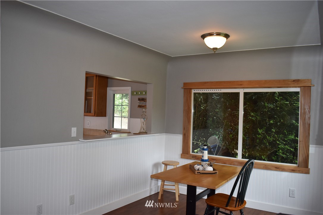 10411 Northeast West Kingston Road Kingston, WA 98346 - Photo 12 of 31