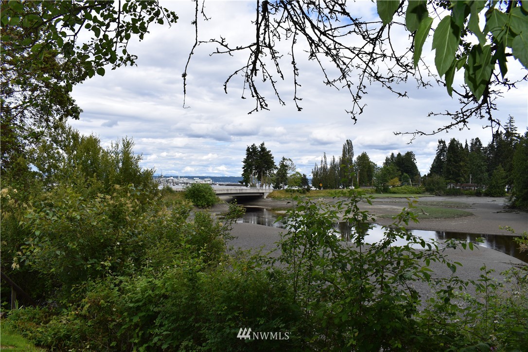 10411 Northeast West Kingston Road Kingston, WA 98346 - Photo 26 of 31 a view of lake with green space