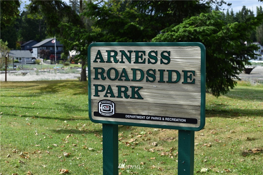 10411 Northeast West Kingston Road Kingston, WA 98346 - Photo 29 of 31 a view of sign board