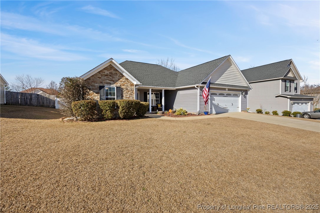 167 Scanner Court Raeford, NC 28376 - Photo 4 of 38