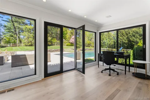 $2,750,000 | 7 Quaker Lane, Chappaqua, NY 10514