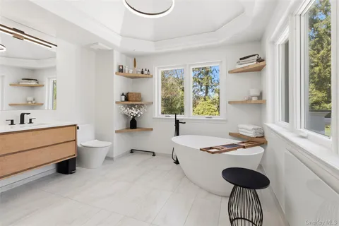 $2,750,000 | 7 Quaker Lane, Chappaqua, NY 10514