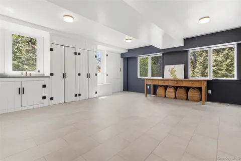 $2,750,000 | 7 Quaker Lane, Chappaqua, NY 10514