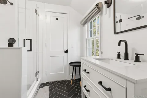 $2,750,000 | 7 Quaker Lane, Chappaqua, NY 10514
