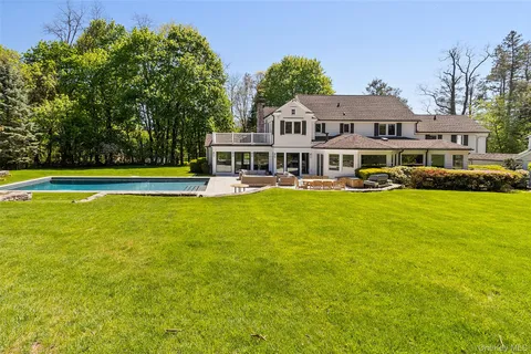 $2,750,000 | 7 Quaker Lane, Chappaqua, NY 10514