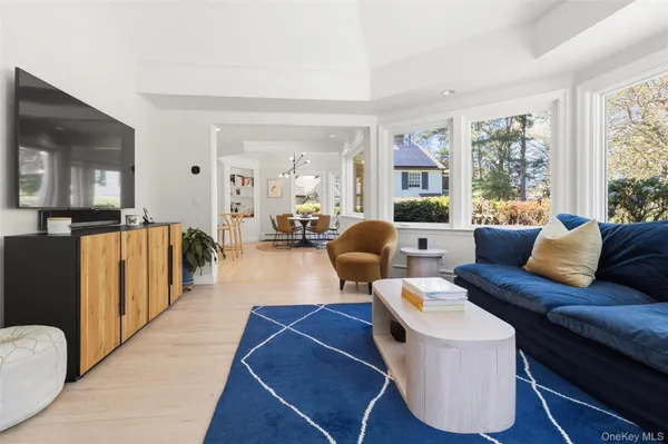 $2,750,000 | 7 Quaker Lane, Chappaqua, NY 10514