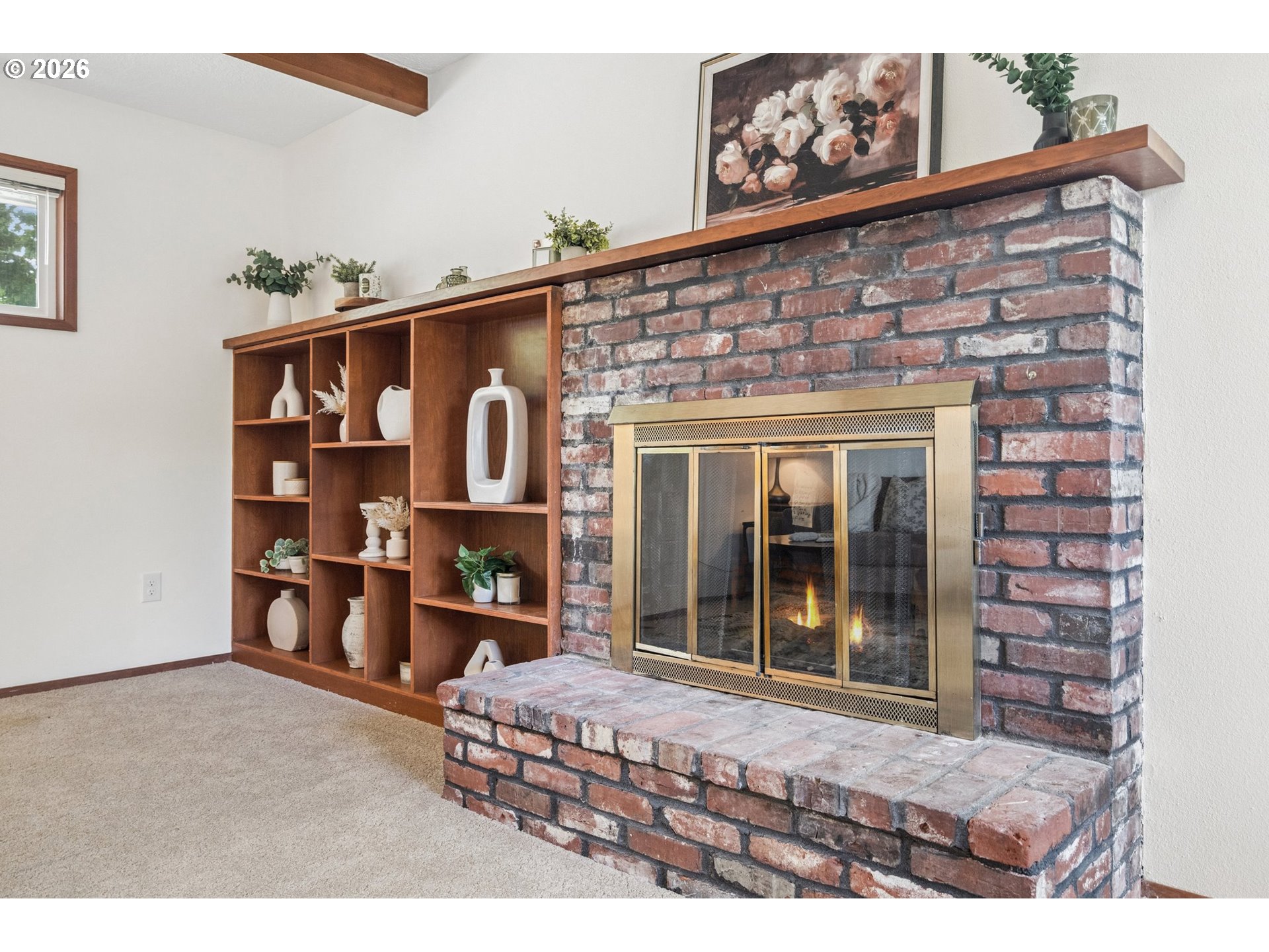 1450 Southwest 26th Court Gresham, OR 97080 - Photo 6 of 47 Fireplace