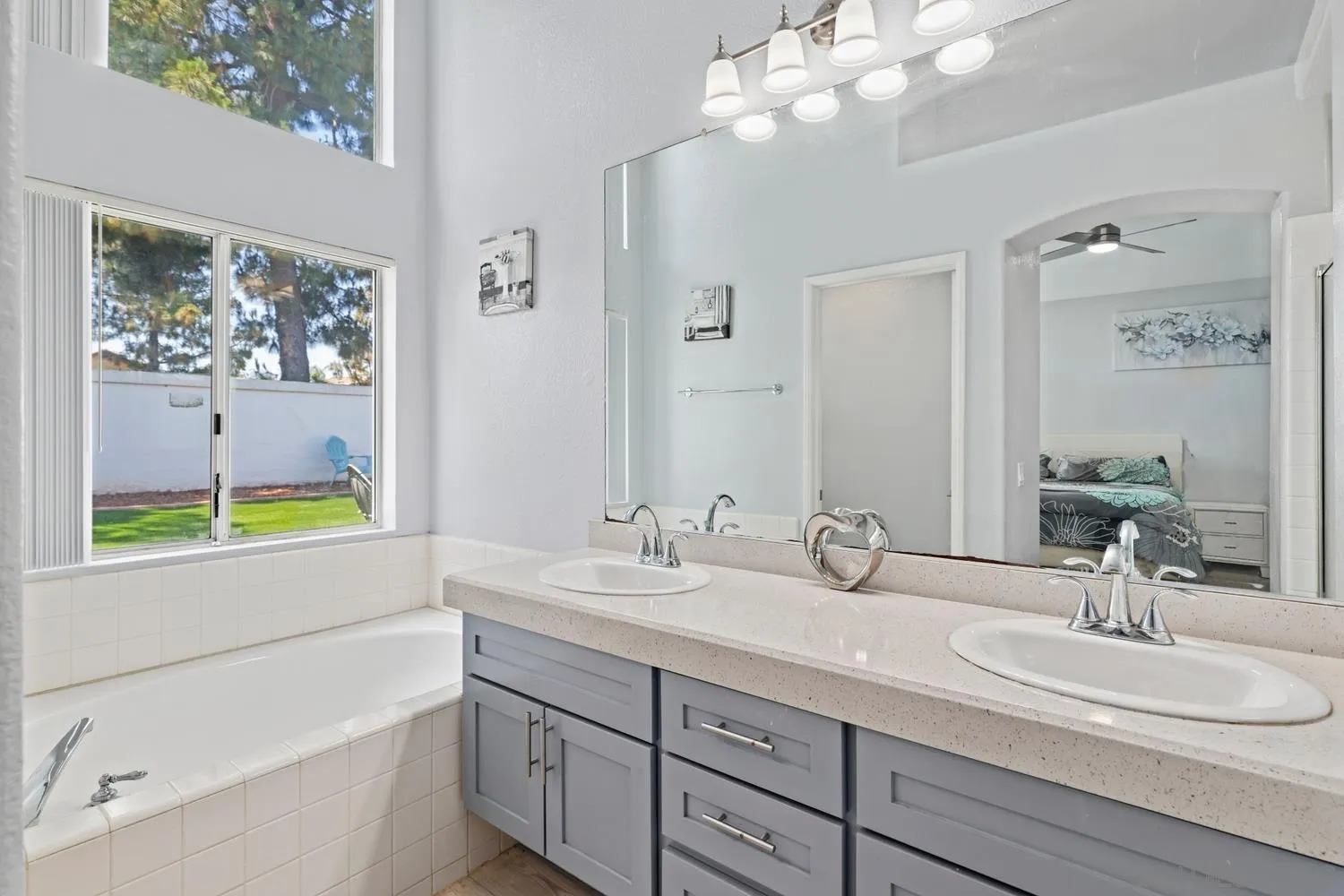 7583 Windy Ridge Road San Diego, CA 92126 - Photo 9 of 17 Gallery Image 9