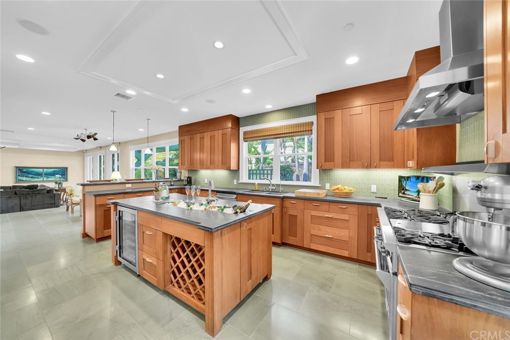 183 La Costa Avenue Encinitas, CA 92024 - Photo 16 of 55