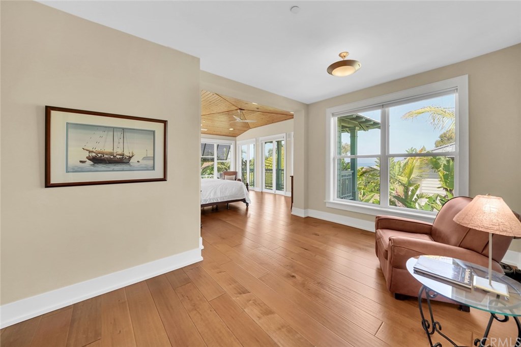 183 La Costa Avenue Encinitas, CA 92024 - Photo 29 of 55 Entry to Master Bedroom