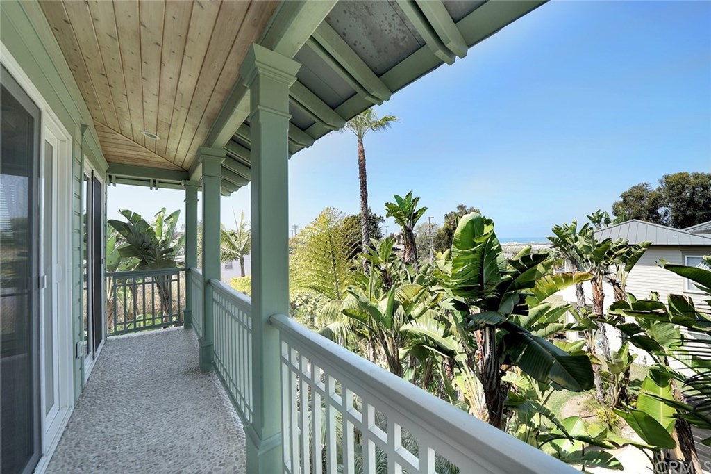 183 La Costa Avenue Encinitas, CA 92024 - Photo 39 of 55 View Deck off of the Primary Bedroom