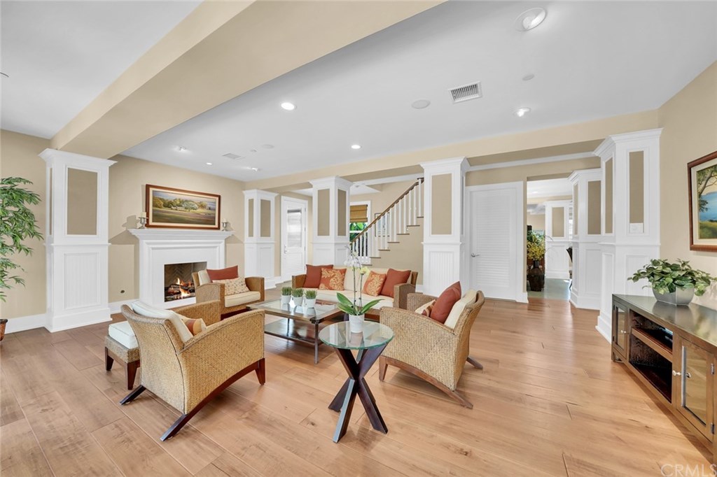 183 La Costa Avenue Encinitas, CA 92024 - Photo 5 of 55