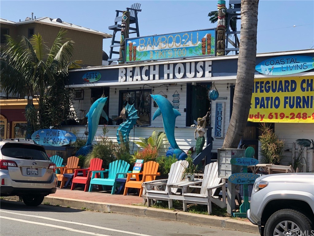183 La Costa Avenue Encinitas, CA 92024 - Photo 53 of 55 Local Fun Shopping