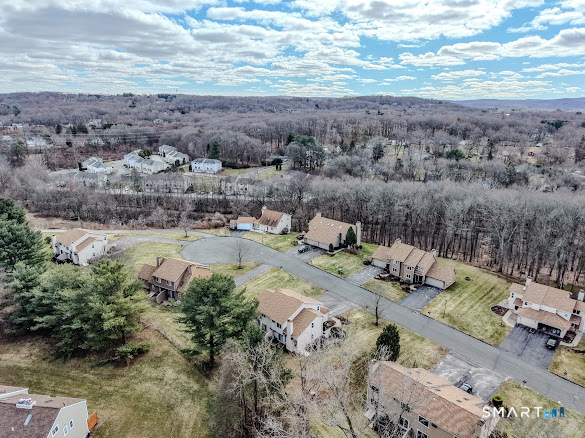 73 Wilson Lane, Unit 1 Vernon, CT 06066 - Photo 3 of 24