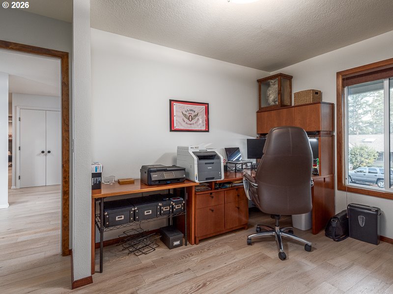 7785 Southwest Westgate Way Portland, OR 97225 - Photo 10 of 48 Den/Office