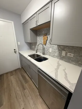 $130,000 | 15716 Terrace Drive, Unit 3, Oak Forest, IL 60452
