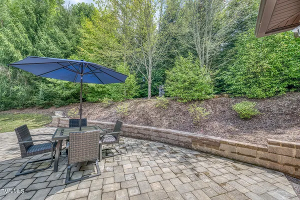 $770,000 | 275 Settlers Secret, Mountain City, TN 37683