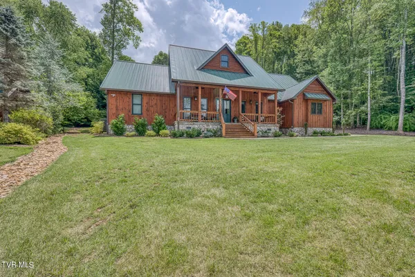 $770,000 | 275 Settlers Secret, Mountain City, TN 37683
