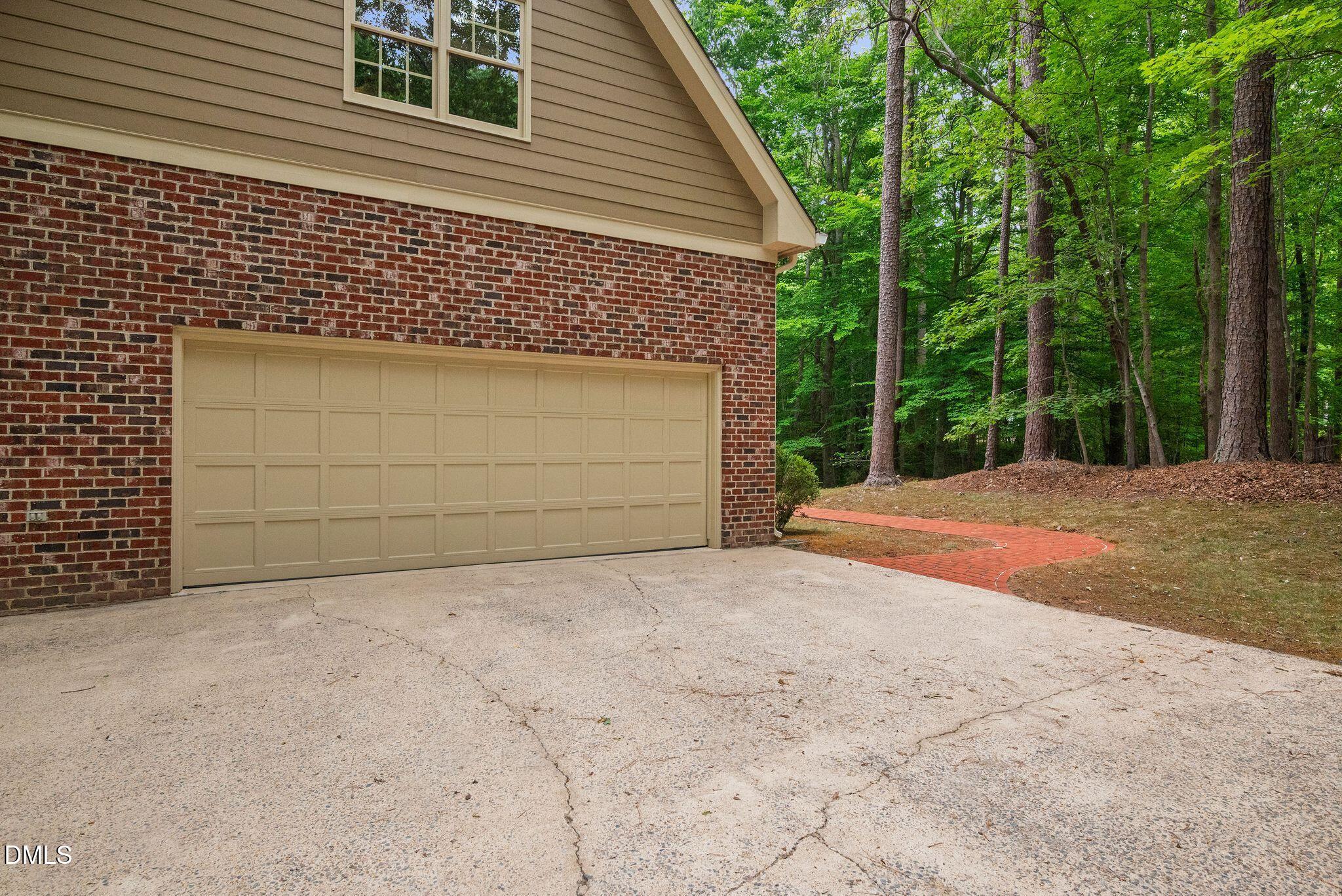 9913 Longford Drive Raleigh, NC 27615 - Photo 8 of 93 18_DSC_9452