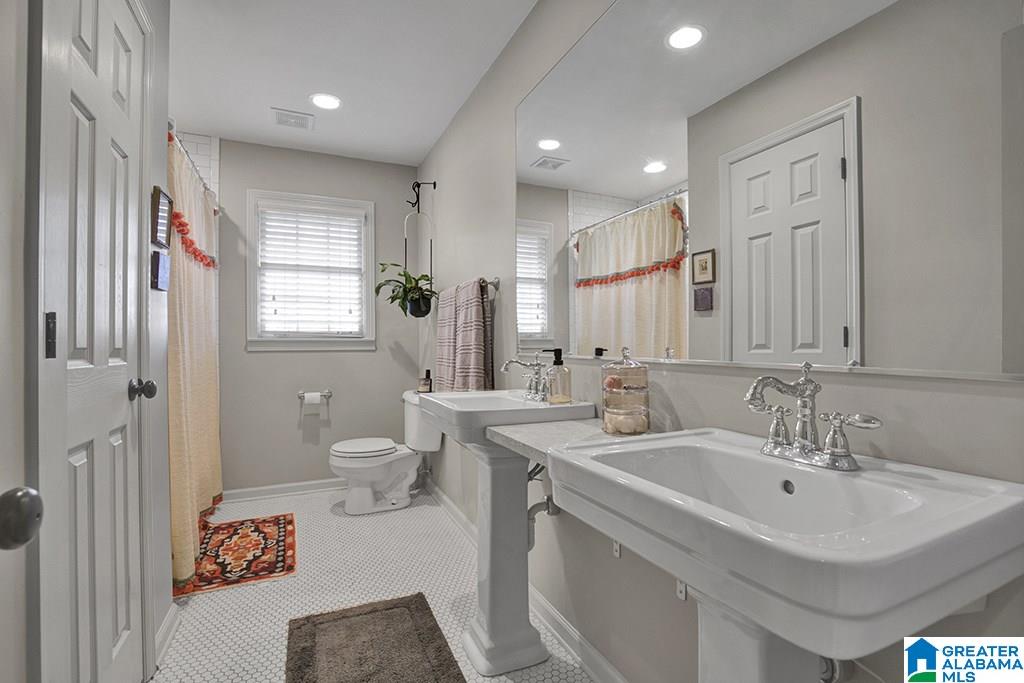 1817 Canton Road Birmingham, AL 35216 - Photo 16 of 34