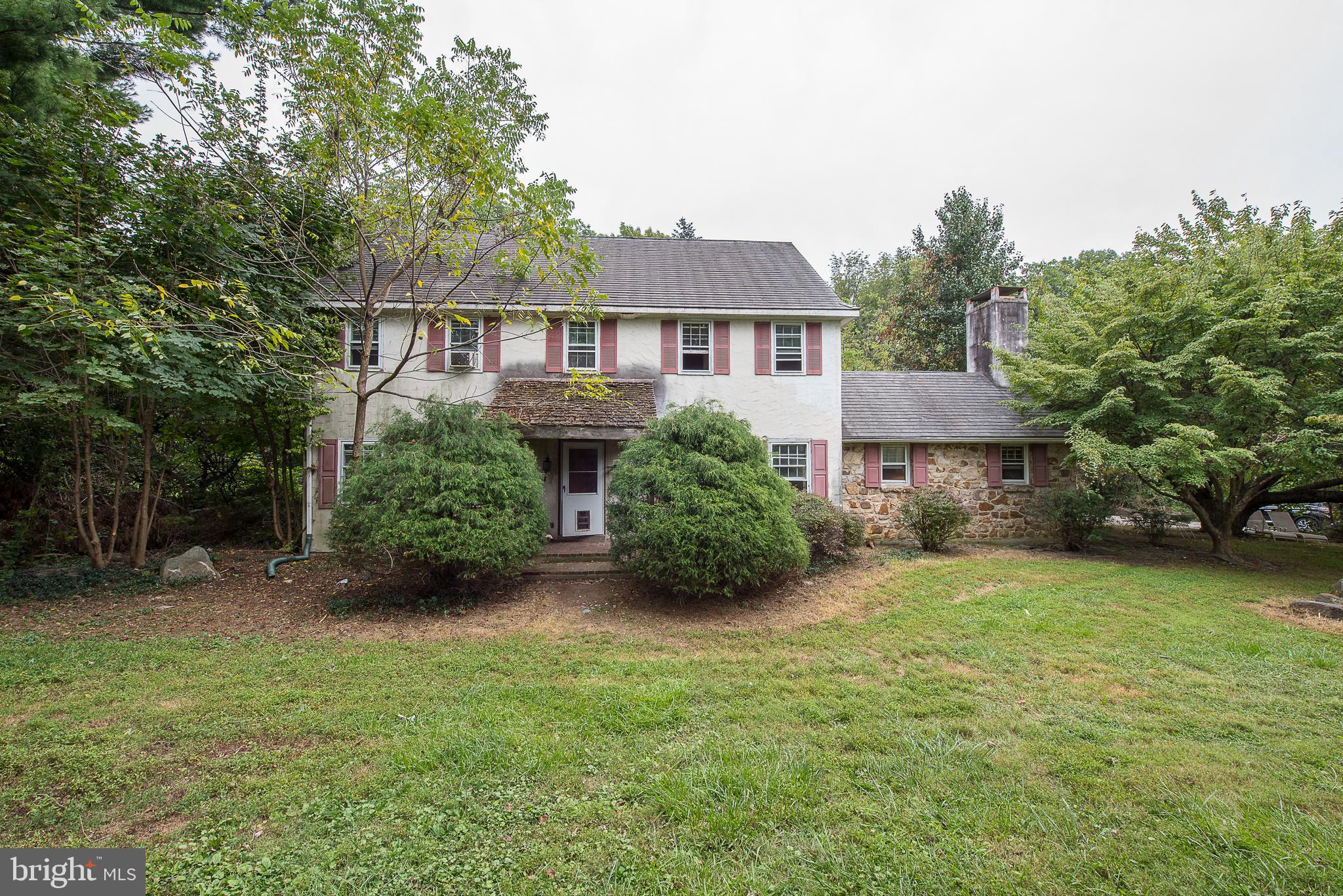 205 Pennypacker Road Downingtown, PA 19335 - Photo 4 of 9 Home exterior.