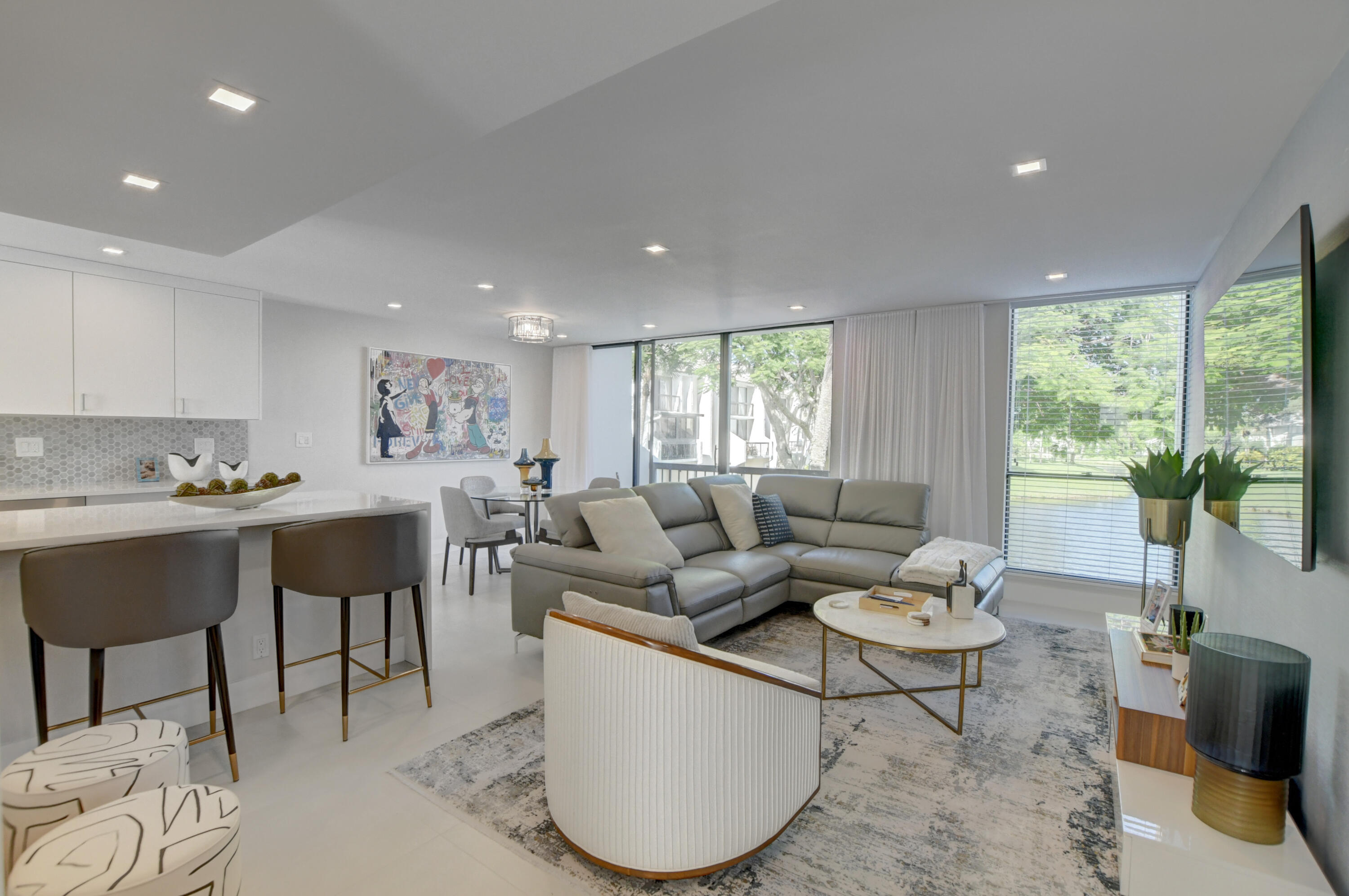 704 Bridgewood Drive Boca Raton, FL 33434 - Photo 3 of 32 03_ebf_0816_17_18_19_20