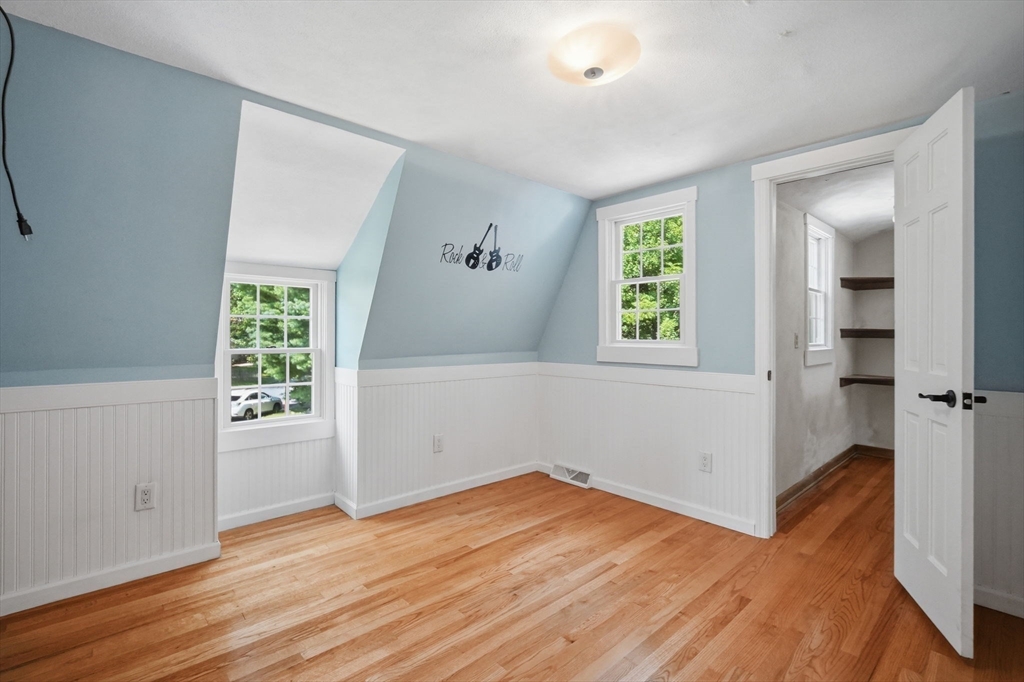 75 Tioga Street Springfield, MA 01128 - Photo 19 of 41 Gallery Image 19