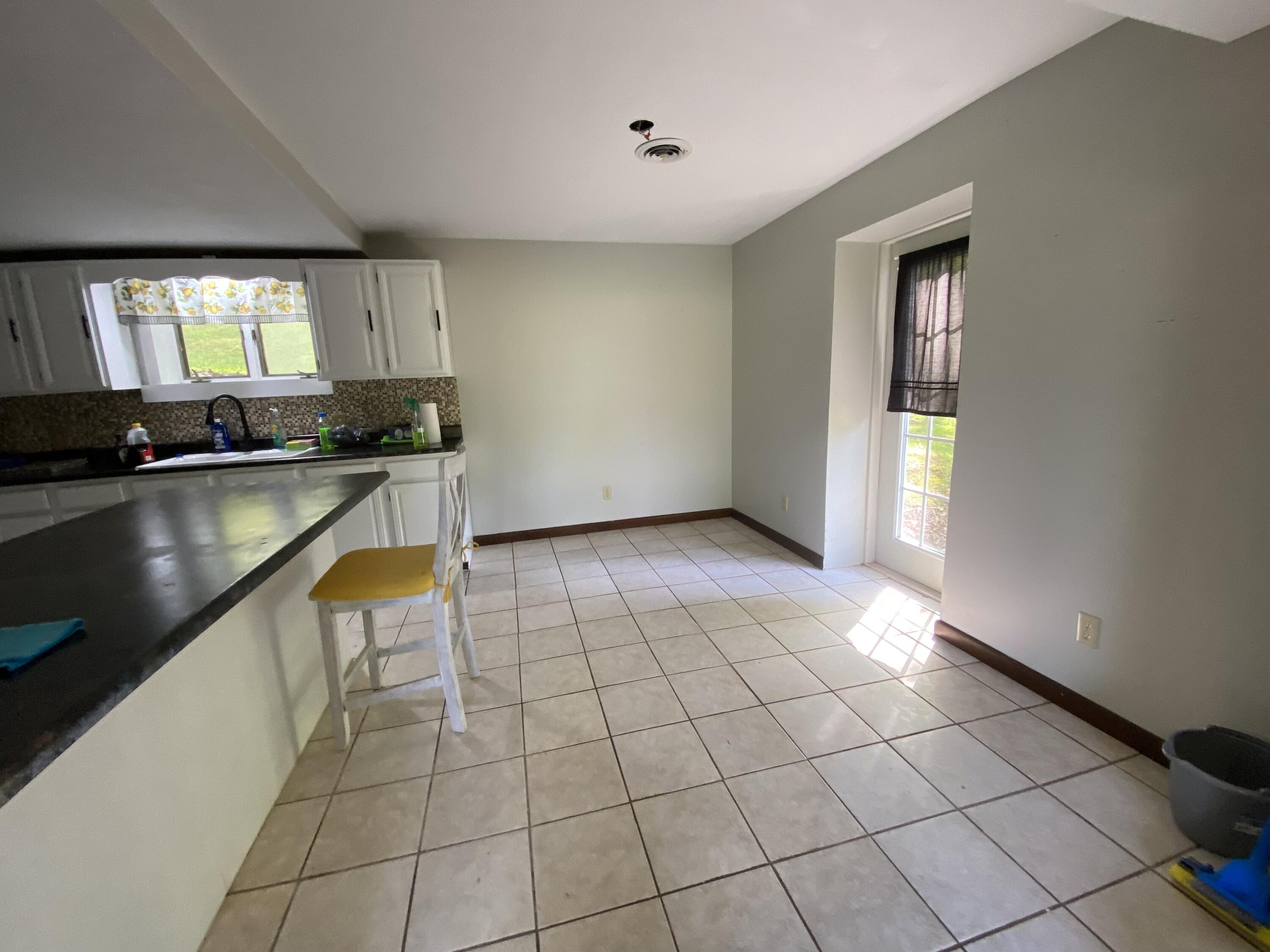 289 Fincastle Heights Road Jonesville, VA 24263 - Photo 18 of 40 IMG_3415