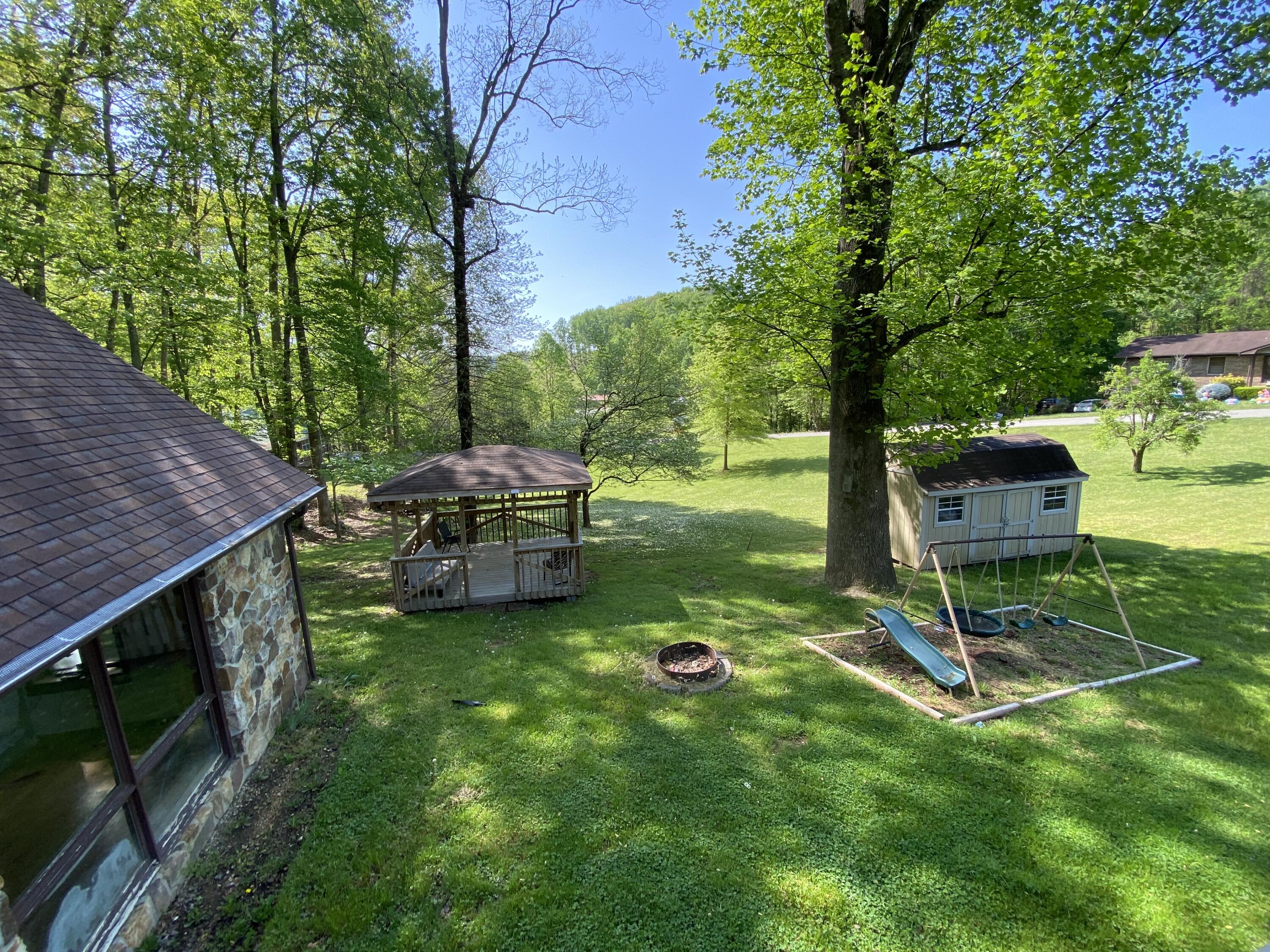 289 Fincastle Heights Road Jonesville, VA 24263 - Photo 7 of 40 IMG_3407